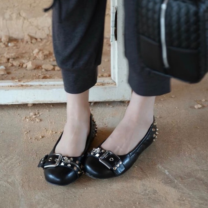 รองเท้าส้นเตี้ยหัวกลมแบบมีสายร - Heels บทวิจารณ์และราคา